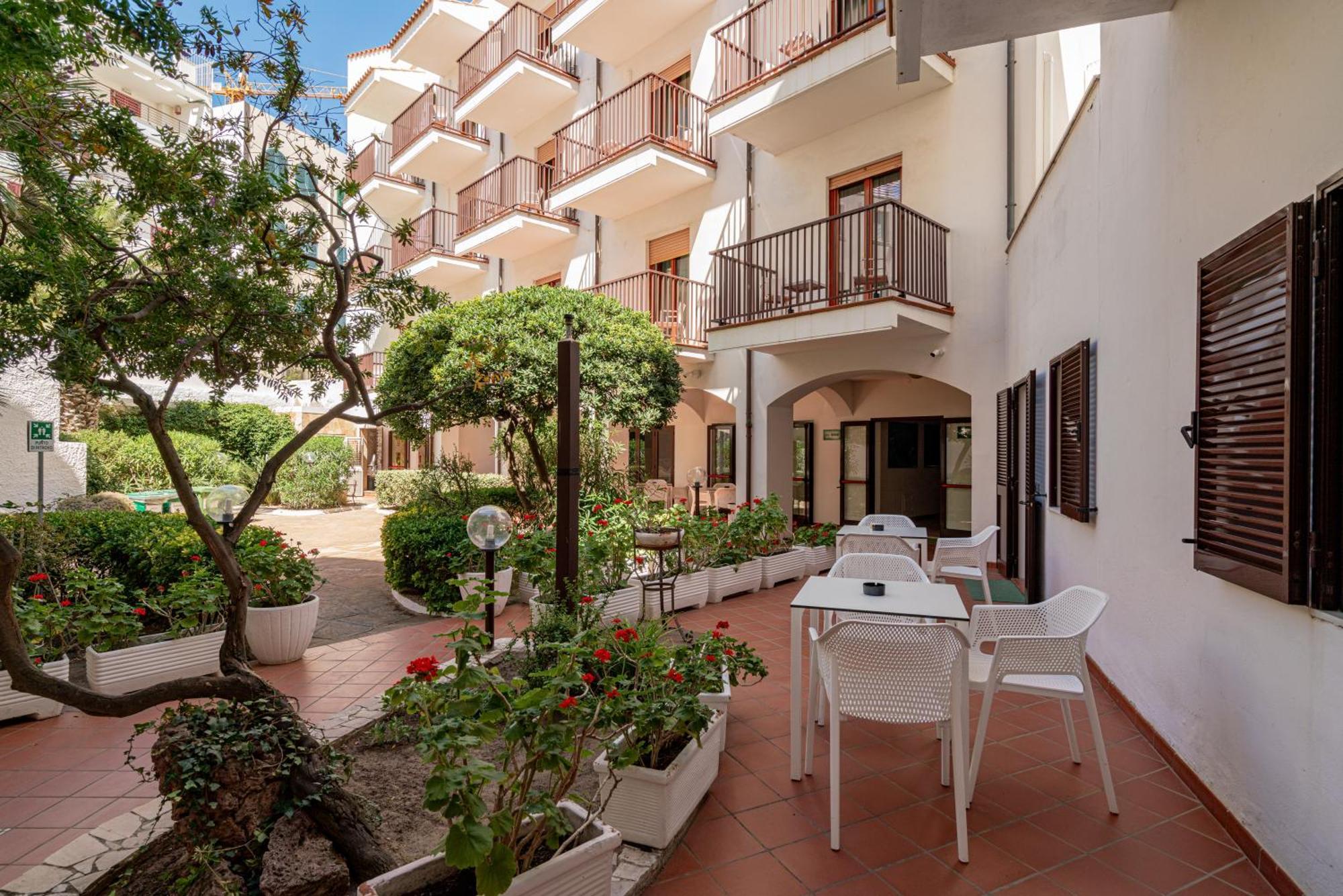 Hotel El Balear Alghero Luaran gambar
